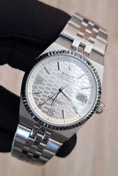 Captura de pantalla 2025-12-11 a la(s) 11.43.51 a. m. ROLEX LAND-DWELLER