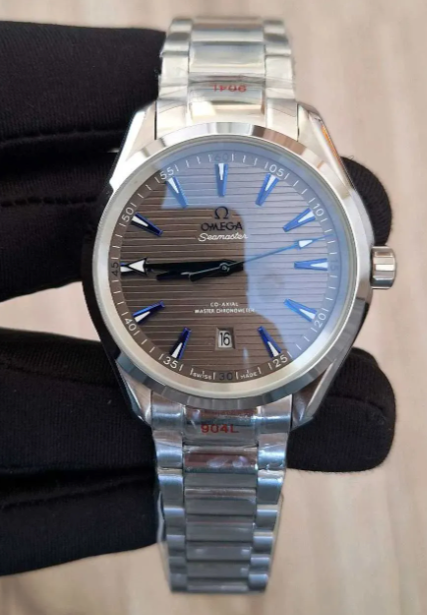 Captura de pantalla 2025-12-12 a la(s) 8.48.29 a. m. OMEGA AQUATERRA