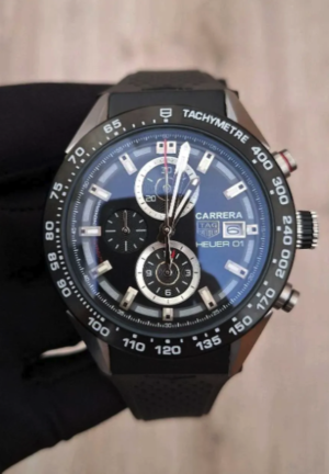 Captura de pantalla 2025-12-12 a la(s) 9.20.28 a. m. TAG HEUER CARRERA