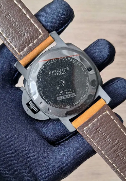 Captura de pantalla 2025-12-12 a la(s) 9.57.15 a. m. PANERAI LUMINOR GMT